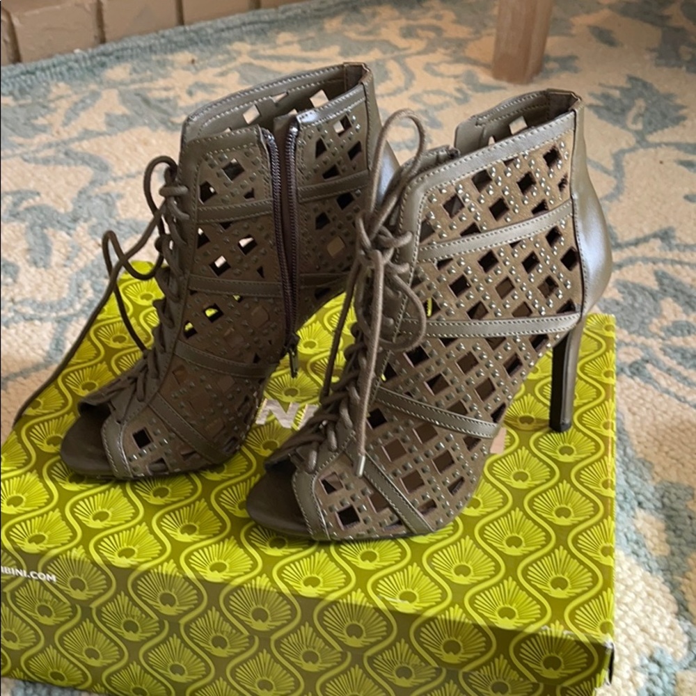 Army Green cute heels
